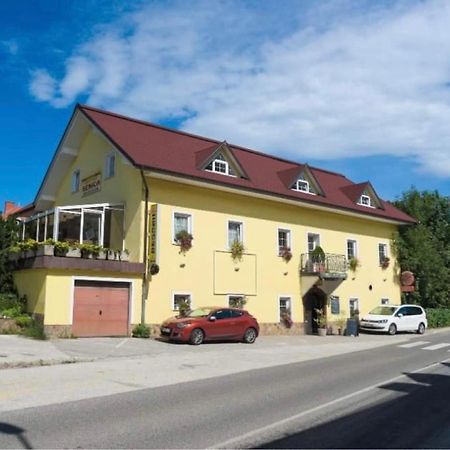 Hotel Gostisce Senica Senovo Exterior foto
